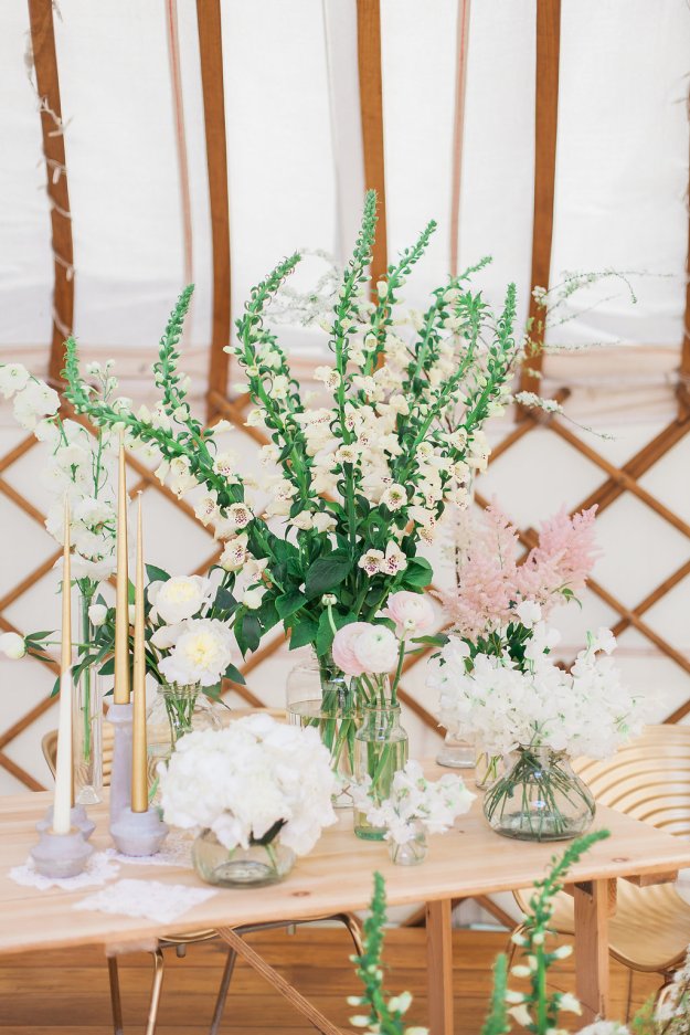  Wedding Flowers - Christiane Simmons - Styling - Lizzie Jones - Luxury Wedding Yurt Packages 