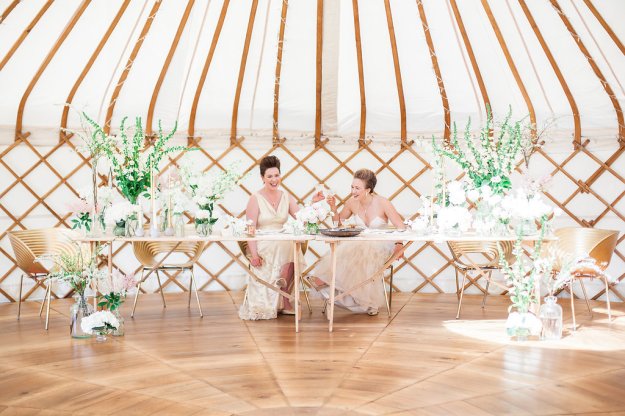Wedding-Yurts--Xander-and-Thea-Fine-Art-Wedding-Photography-UK-and-Italy-5587
